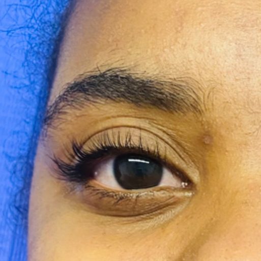 Rehaussement de cils à Gradignan Rehaussement de cils à Gradignan – Courbure naturelle et regard éveillé